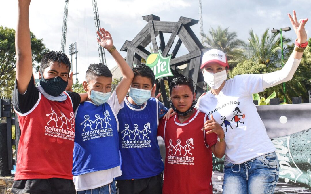 Niños y niñas de Ciudad Bolívar conocieron el parque Mundo Aventura