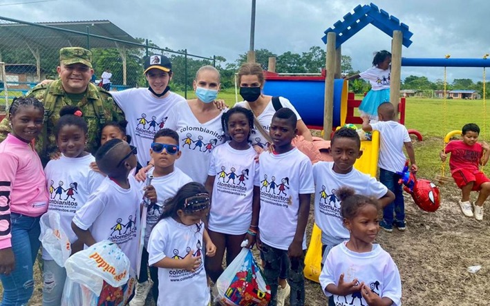 Con parque infantil nuevo y cientos de regalos celebramos la navidad en   ‘La Variante’ Tumaco